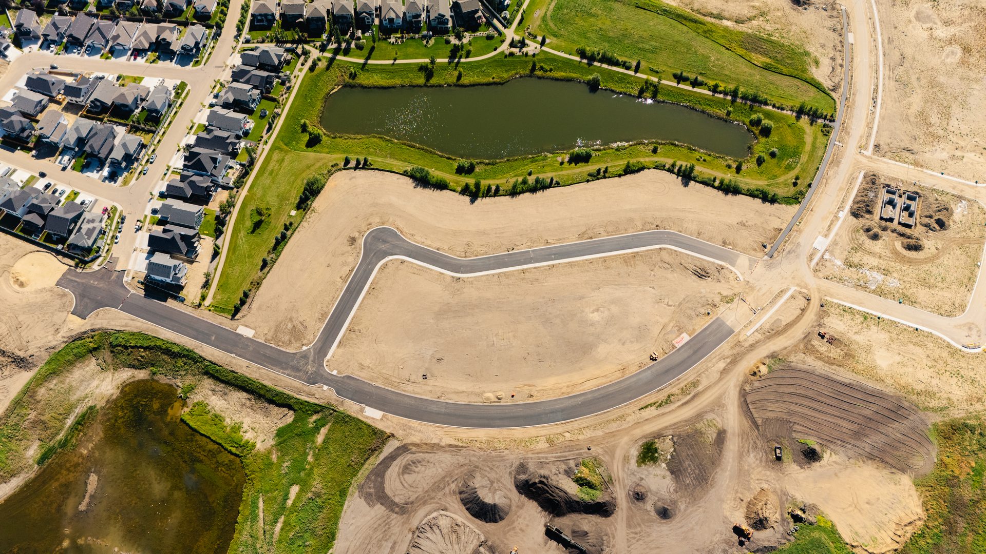 Naturalized ponds and green corridors from above