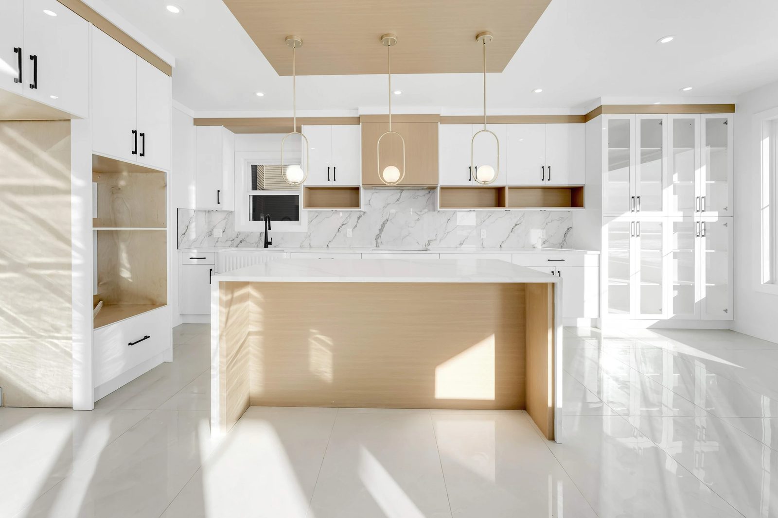 Jaseen Homes Ltd. home — photo 2 of 3
