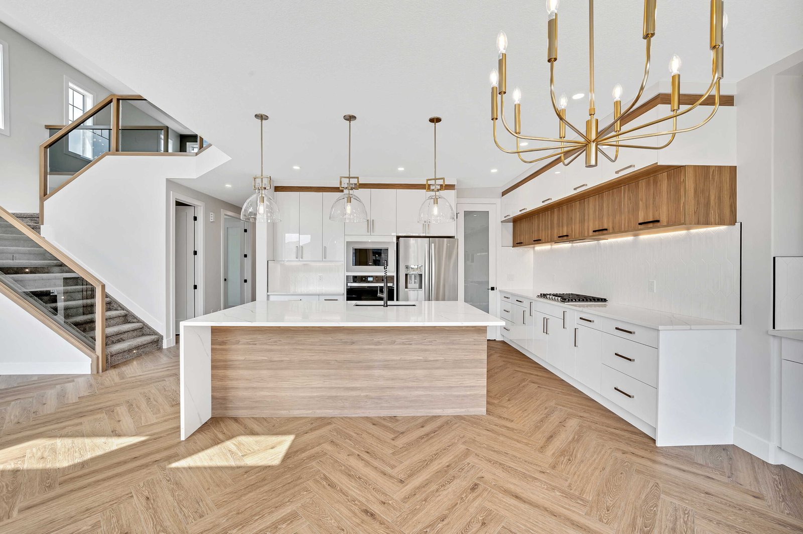 SunnyView Homes home — photo 4 of 8