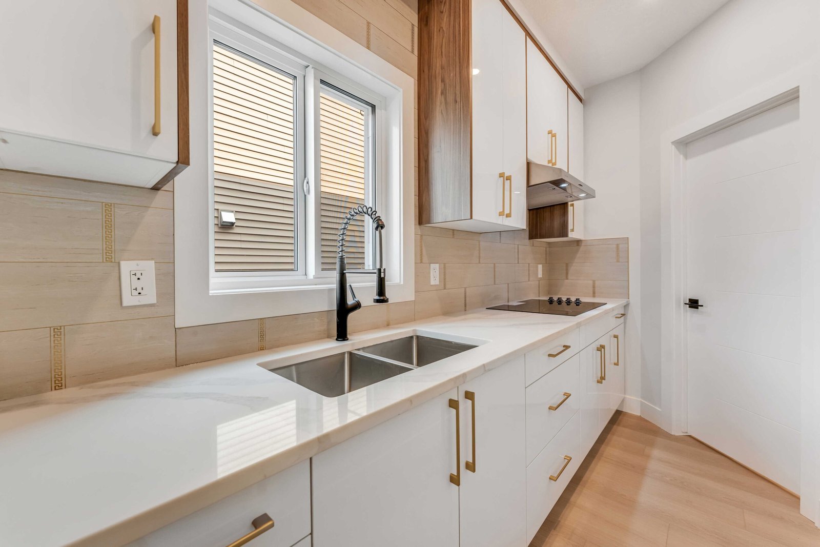 SunnyView Homes home — photo 6 of 8