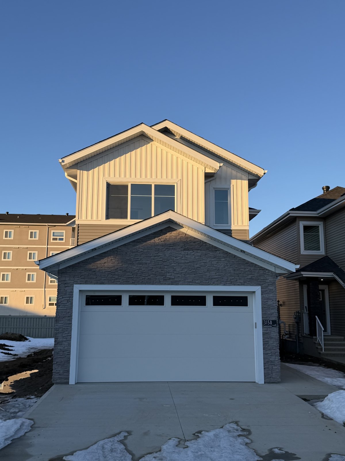 3150 Magpie Way NW, Edmonton